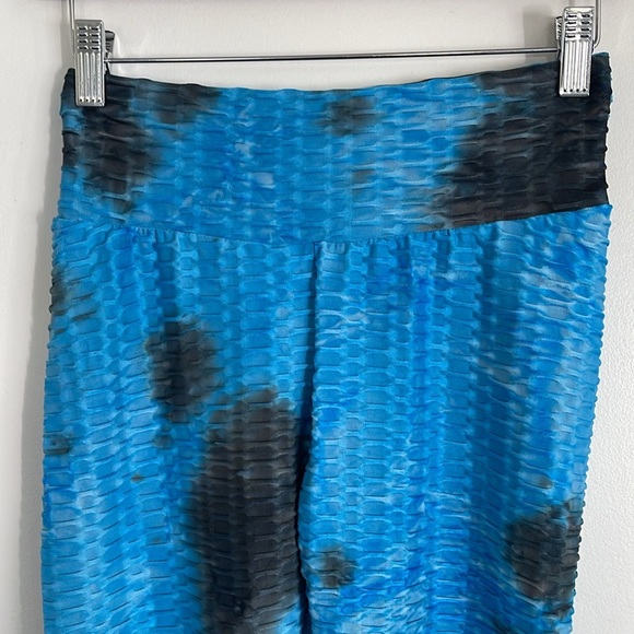 Blue Tie-Dye Scrunch Butt-Lifting Compression High-Waisted Workout Leggings - Picture 6 of 11